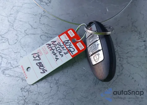 2013 Nissan Altima 2.5 S z USA, uszkodzony, nr VIN 1N4AL3AP5DC137809